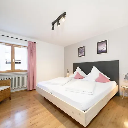Gaestehaus Ostler Apartment Grainau