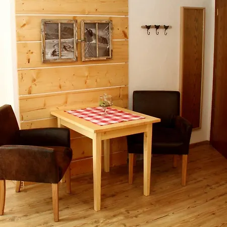 Gaestehaus Ostler * Grainau